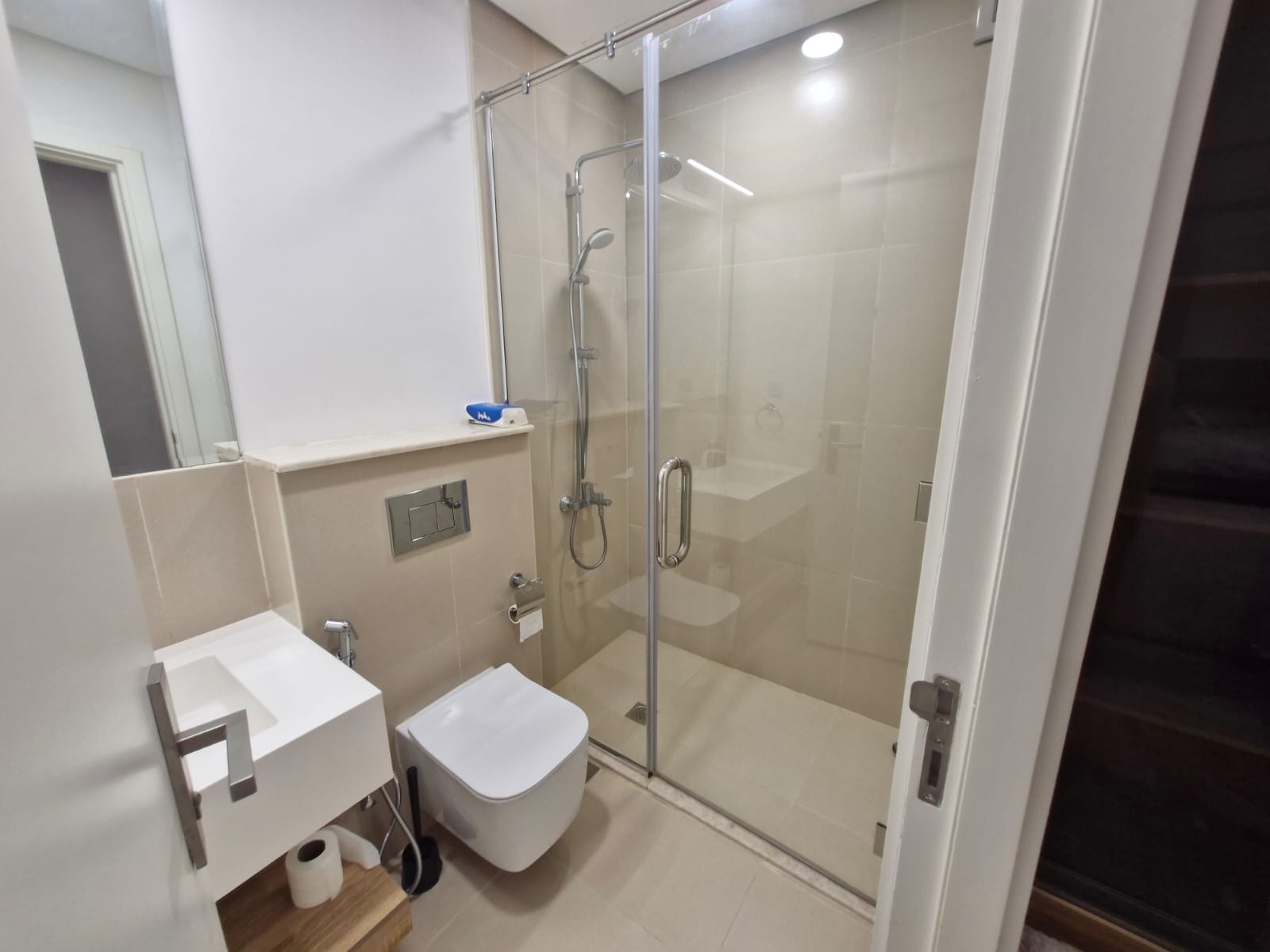 🏡 *Modern Townhouse fully furnished for Rent in Sedra (Roshn) – Stylish & Family-Friendly* 👨‍👩‍👧‍👦